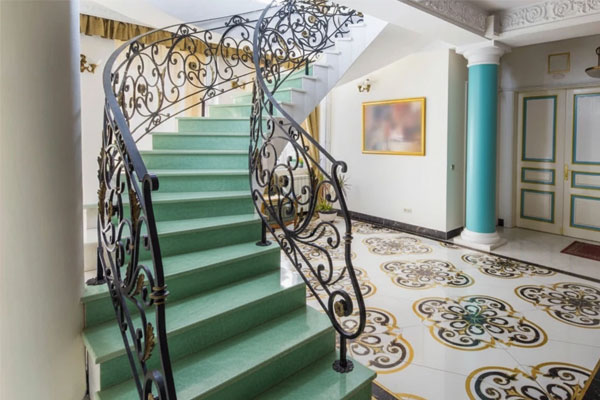 نرده راه پله فلزی